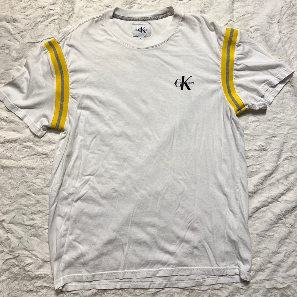 Priced to sell!!! Calvin Klein T Shirt